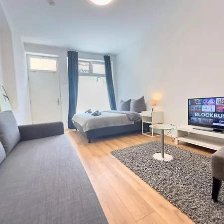 Moderne Wohnung Im Zentrum Der Altstadt - Altbau Flair, Wlan Ингольштадт Экстерьер фото
